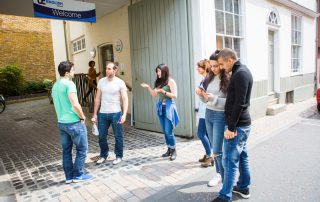 UIC English Oxford Campus Photos