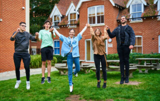 52402109888_910e628fdd_k